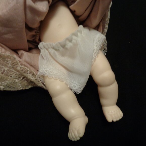 OLD FASHIONED BABY DOLL BY LOUIS NICHOLE - Picture 8 of 14